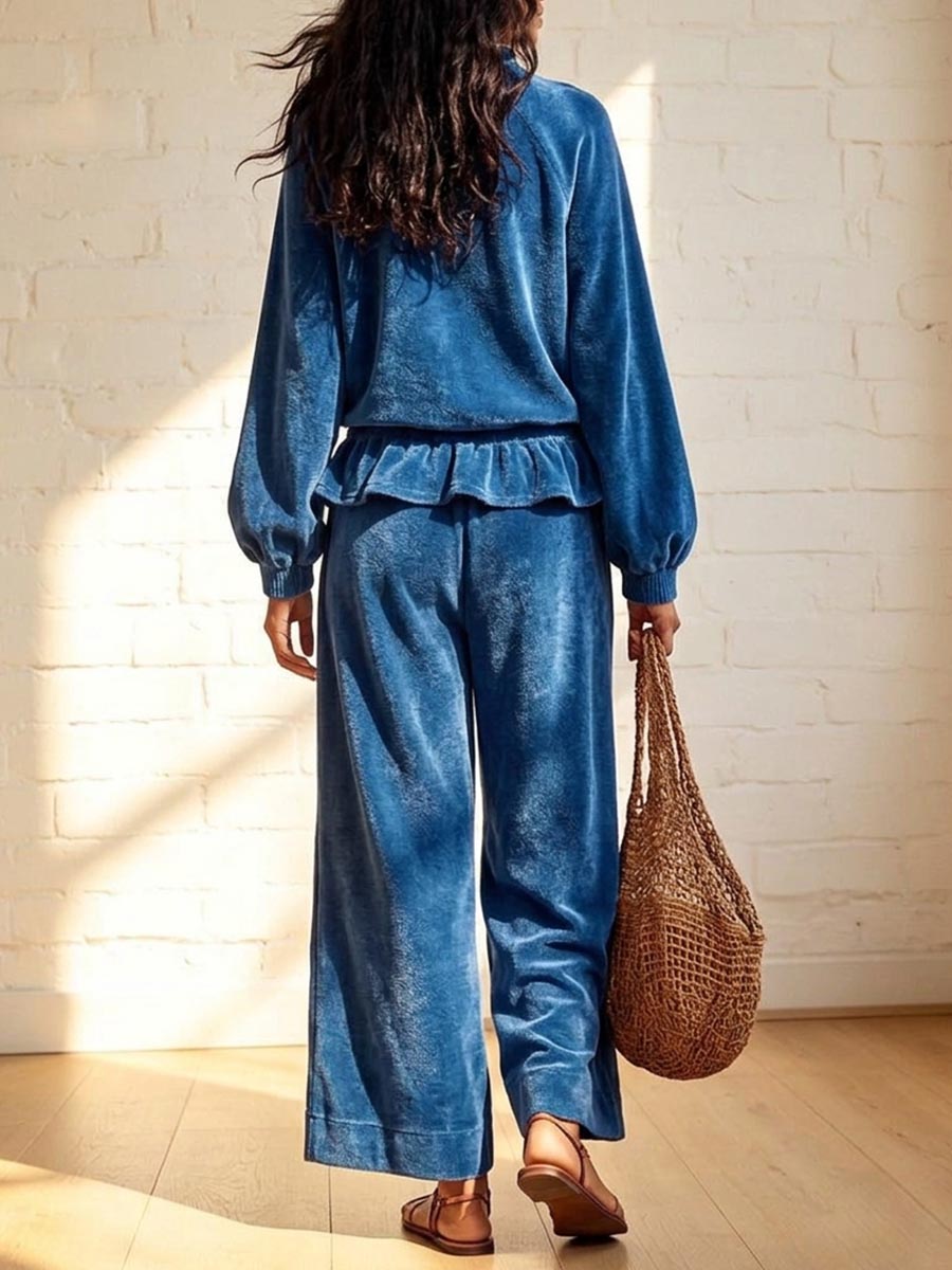 Women's Velour Two-Piece Loungewear Set with Ruffle Hem