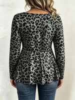 Slim-fit V-neck Leopard Print Top
